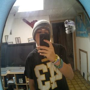 Meet your Posher, Logan